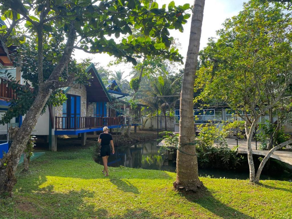 Azzurra Hikkaduwa Villa Bagian luar foto