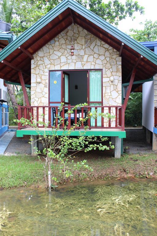 Azzurra Hikkaduwa Villa Ruang foto