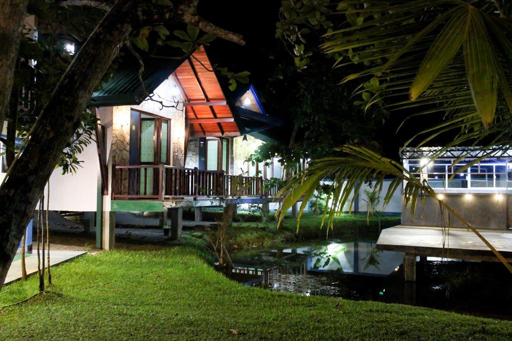 Azzurra Hikkaduwa Villa Bagian luar foto
