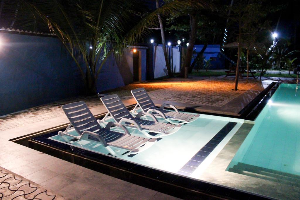 Azzurra Hikkaduwa Villa Bagian luar foto