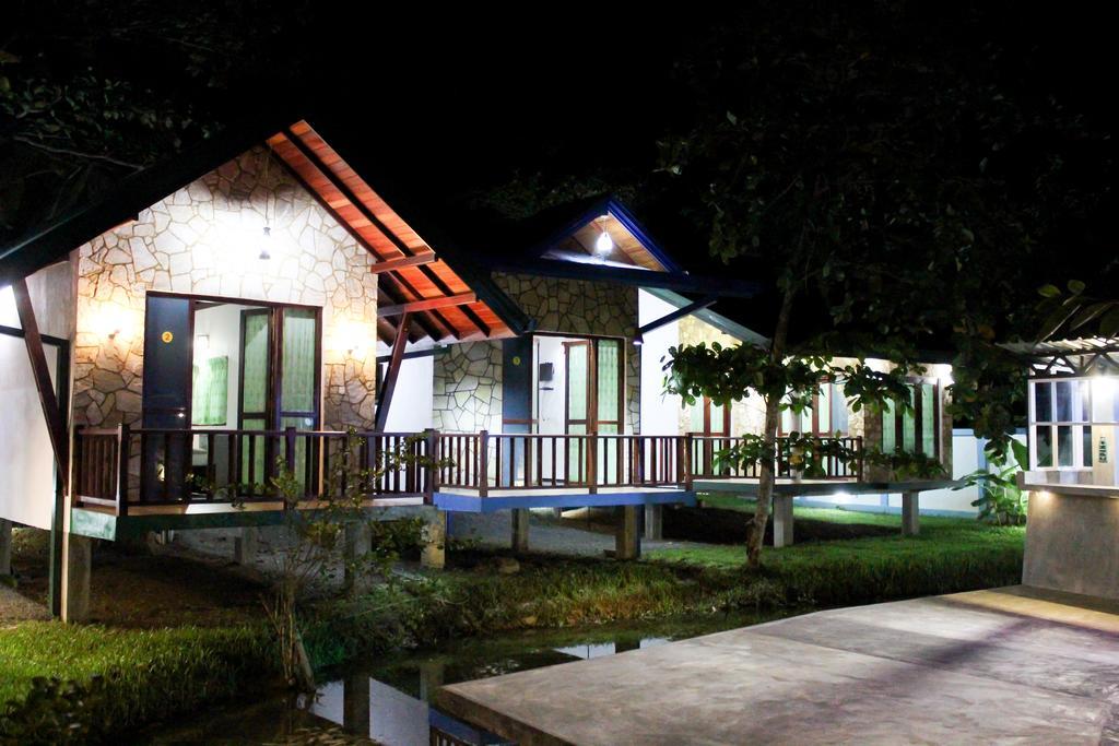 Azzurra Hikkaduwa Villa Bagian luar foto