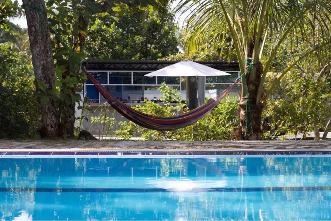Azzurra Hikkaduwa Villa Bagian luar foto